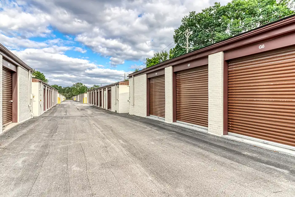 Self Storage Deals in Livonia, Plymouth & Westland 4 MyPlace Self Storage location in Westland, MI on Wayne Rd.